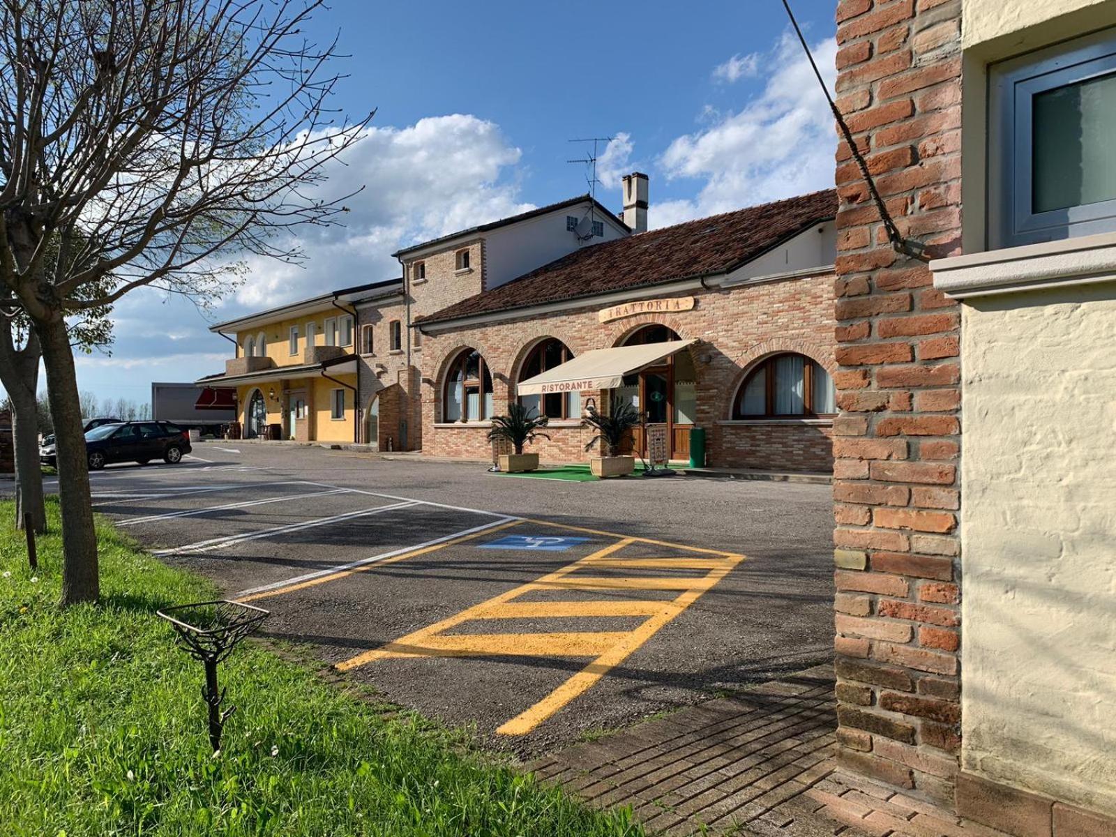 Hotel Locanda Dolce Vita San Dona di Piave Ngoại thất bức ảnh